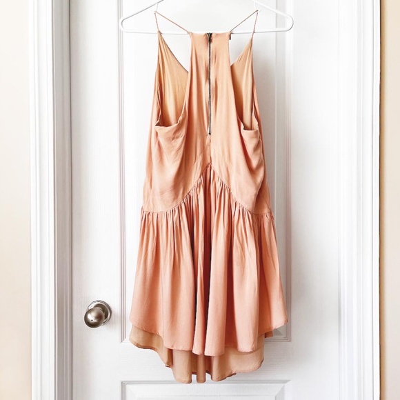 ROMEO+JULIET COUTURE Cutaway Swing Peach Dress - Picture 8 of 14